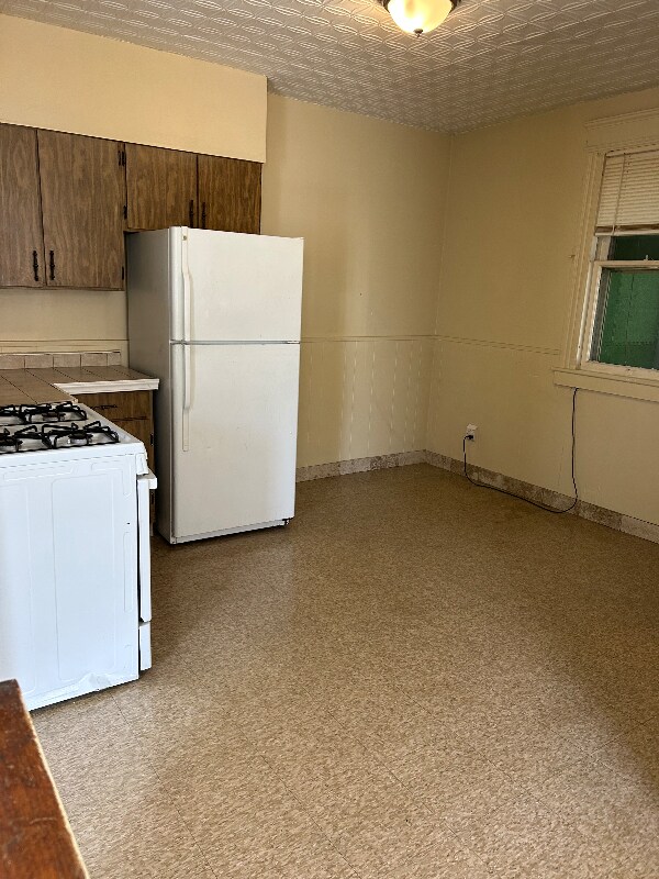 Photo - 29 Maple Ave Unit 29 maple ave 1 floor rear