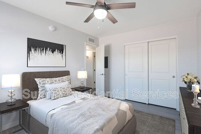 Photo - 838 E 9th St Condo Unit 21