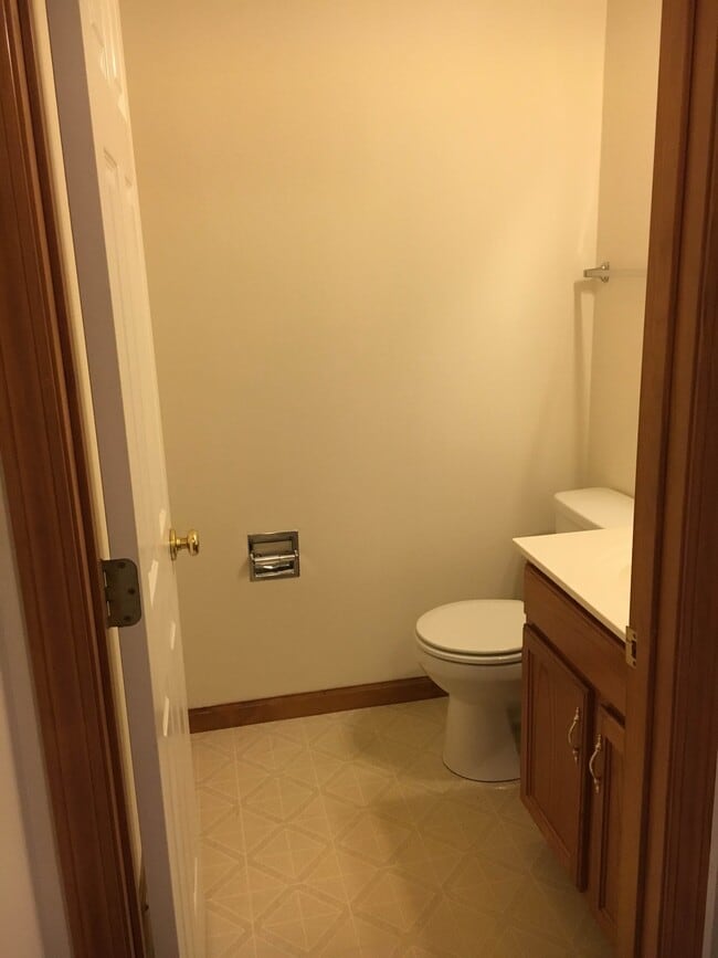 Photo - 24 Peartree Ln