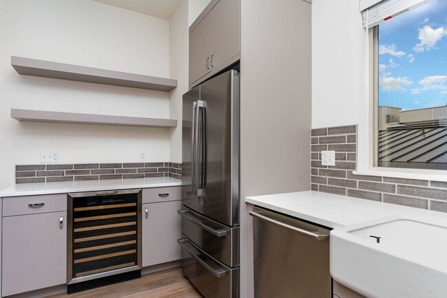 Photo - 3Bd/2.5Ba Seattle Home