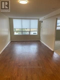 Photo - 1056 Queens Ave Unité 415