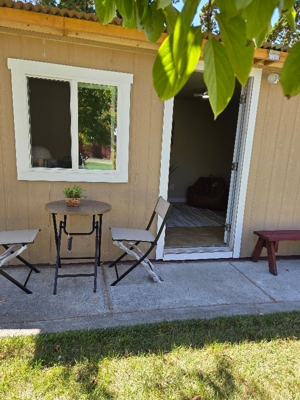 Photo - 145 Turnberry Way