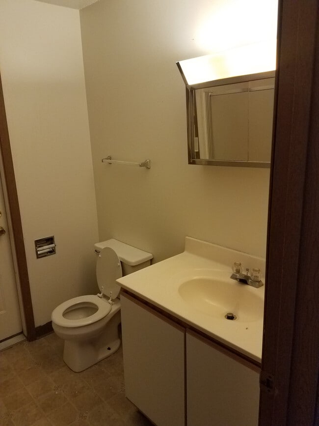 514 S Johnson St Unit 4 Bedroom