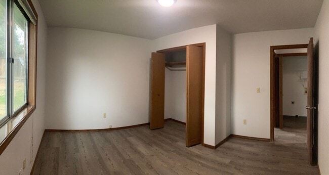 Photo - Duplex In Quiet Neighborhood