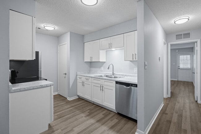 Photo - Clinton Place