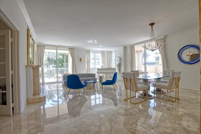 Photo - 3740 S Ocean Blvd Unidad 108b