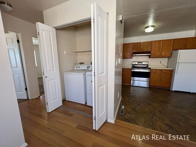 Photo - 4340 Ericson Dr Unit 2