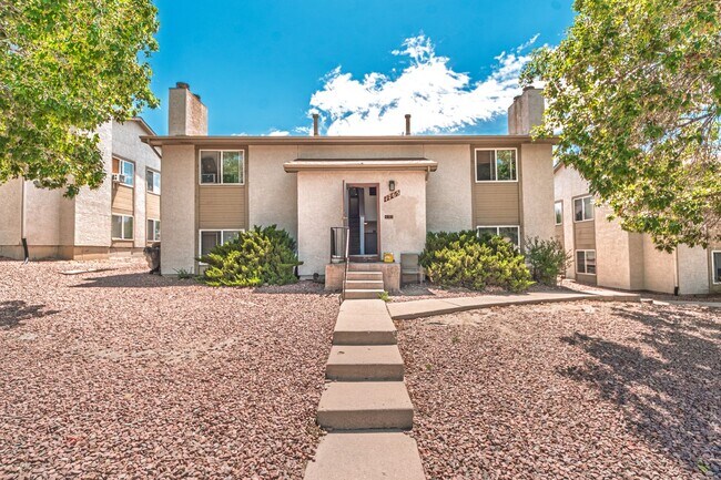 Photo - 1765 Zebulon Dr Unidad 1765 Zebulon Dr - D
