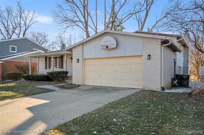 Photo - 14377 Cranston St