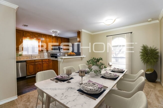 Photo - 2917 Rolling Hills Dr