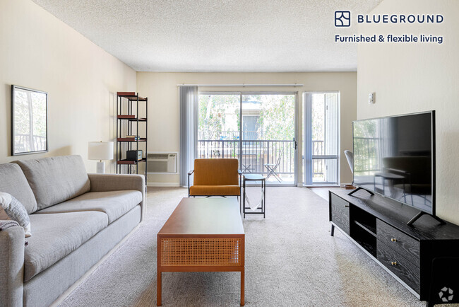 Building Photo - 877 Heatherstone Way Unit FL2-ID443 Rental