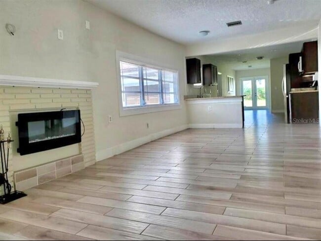 Photo - 1313 Catherine St