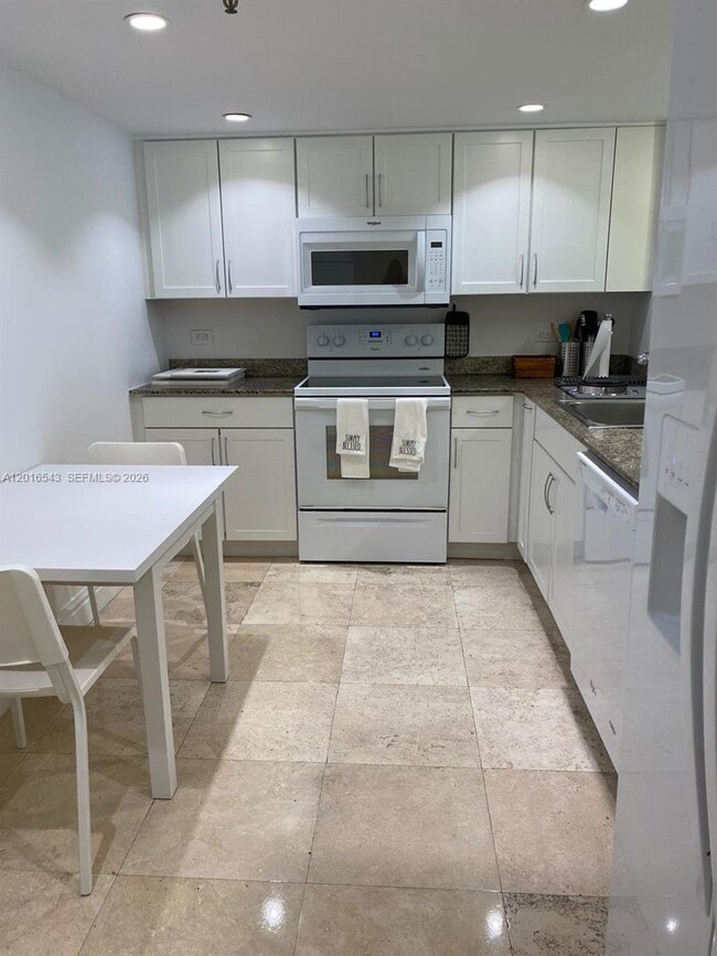 Photo - 170 Ocean Ln Dr Unit 709