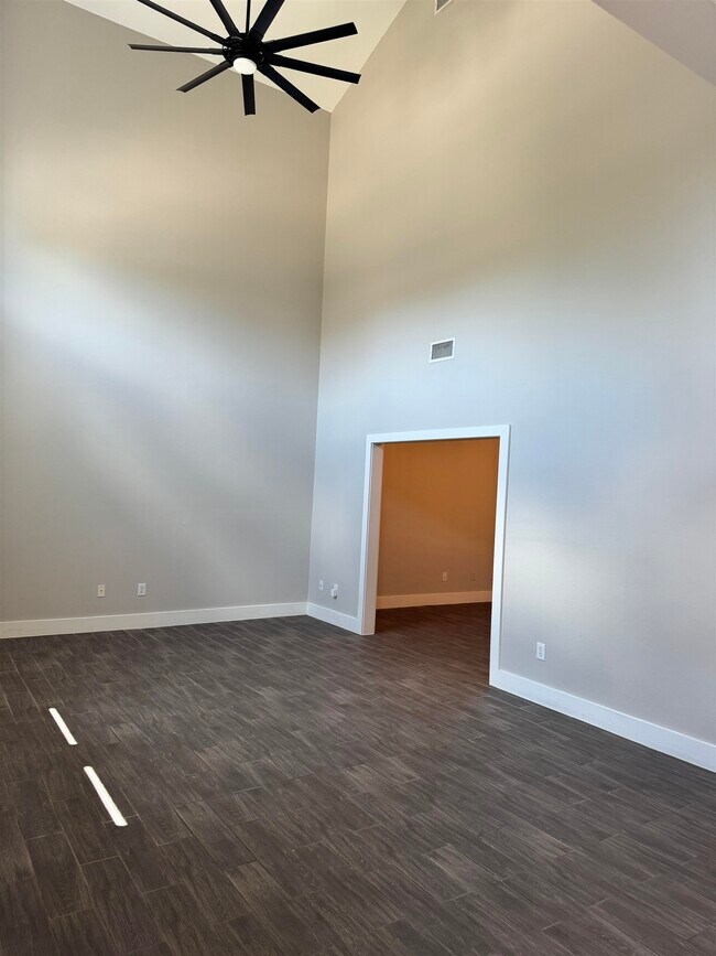 Photo - 2445 Monarch Dr Unit 1301
