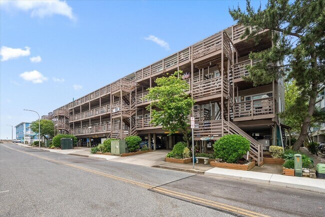 Photo - 9 46th St Unit 41