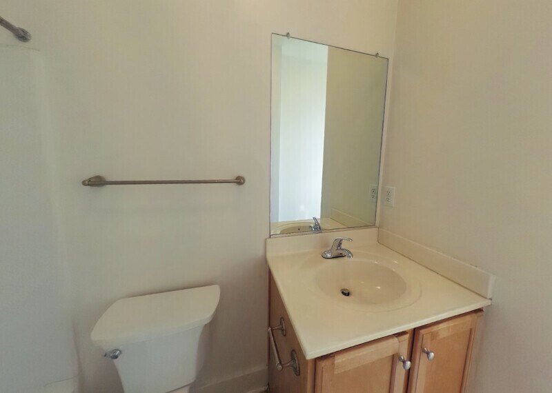 Photo - 301 Goshen St Unidad A1