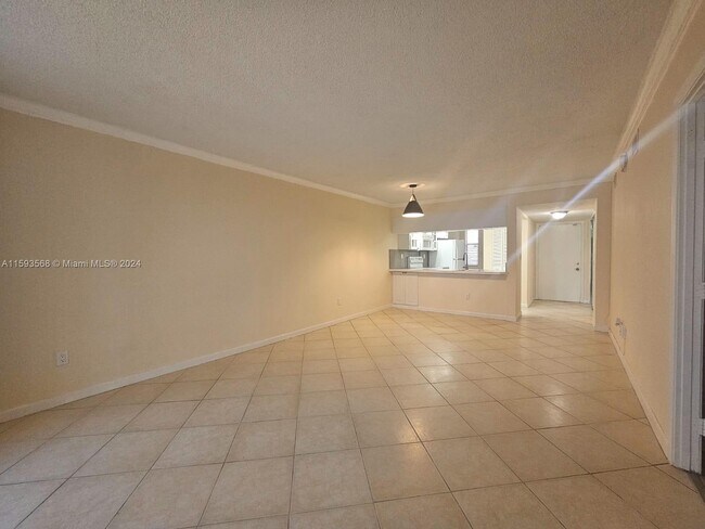 Photo - 6800 Cypress Rd Condo Unit 413