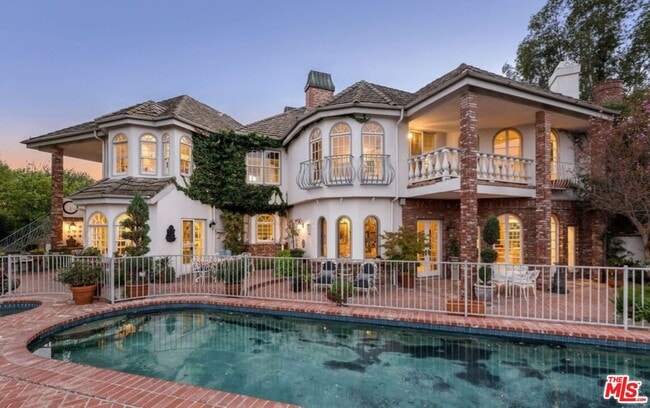 Building Photo - 4548 Ellenboro Way