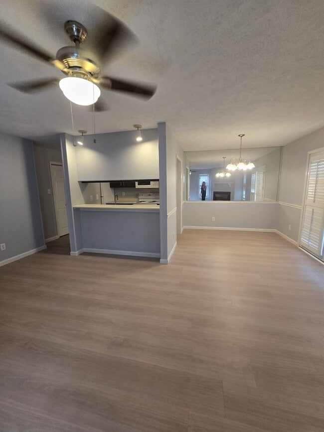 2700-3 Preston Woods Drive