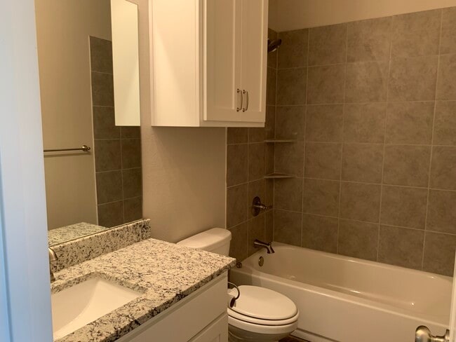 Photo - 2240 J E Woody Rd