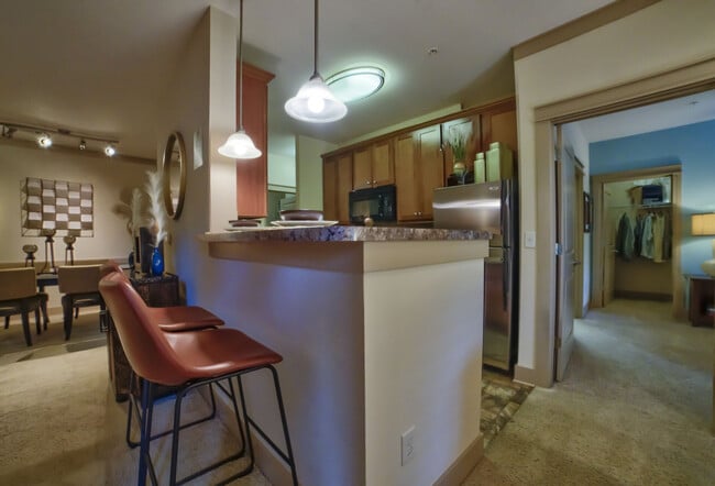 Building Photo - Avonlea Tributary Rental