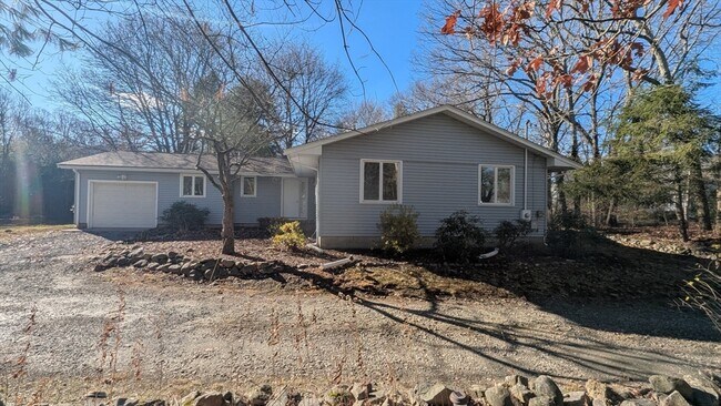 Photo - 10 Sherwood Ave