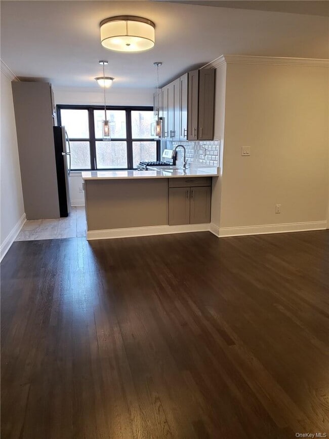 Photo - 33 William St Unit 5L