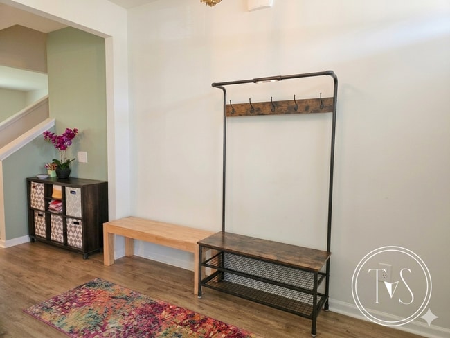 Photo - RATE DROP ALERT (was $3300/month)!