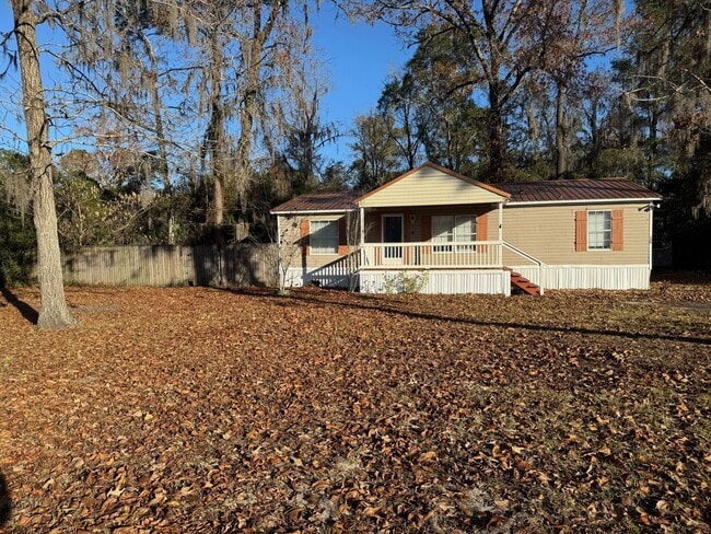 Building Photo - 3 Bedroom 2 Bath Rental in North Wakulla