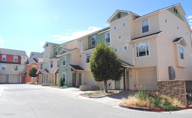Photo - White River Village Townhomes