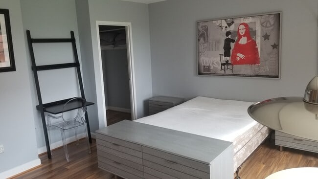 Photo - 1011 Arlington Blvd Unidad 609