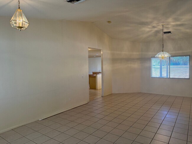 Photo - 7917 E Waverly St