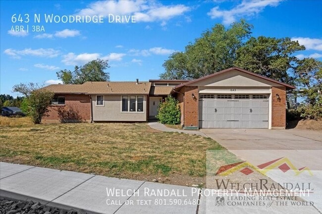 Photo - 643 Woodridge Dr House