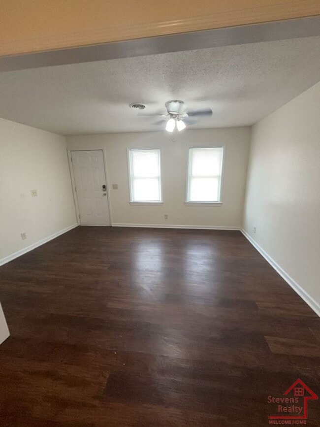 Photo - 500 Skyline Dr Unit 108