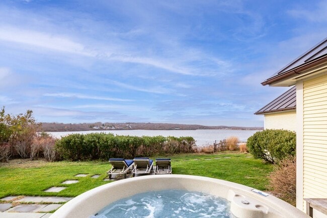 Photo - 131 S Edgemere St