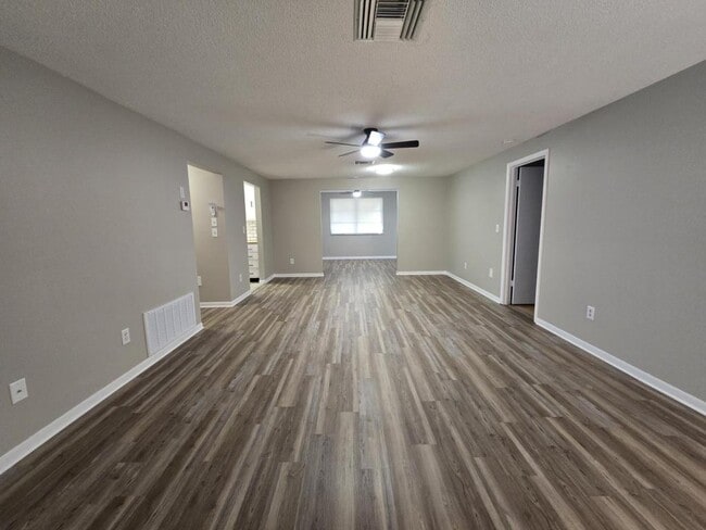 Photo - 9310 Marler Rd