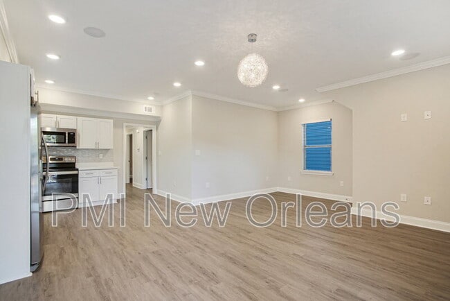 Photo - 2232 Bienville St