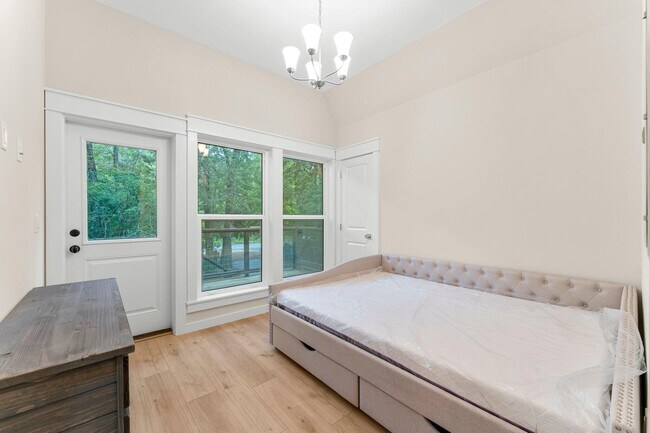 Photo - 493 Choctawhatchee River Rd