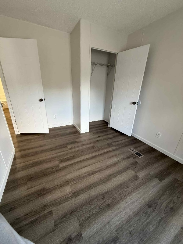 Photo - 218 Lee Rd 211