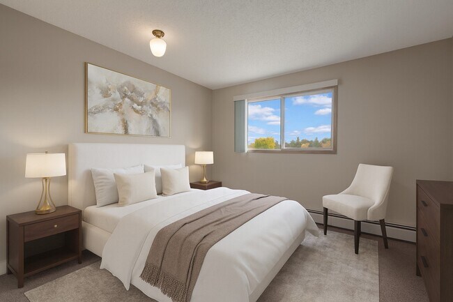 Photo - Gateway Square