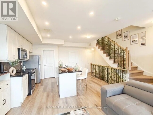 Photo - 755 Omega Drive