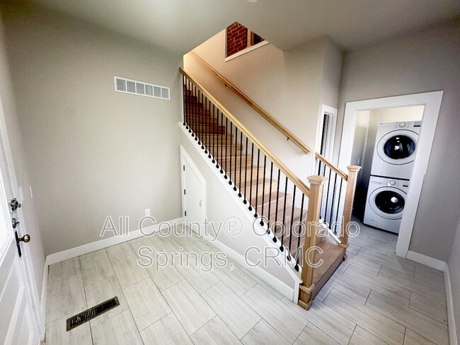 Photo - 330 E Cache La Poudre St Unit 201