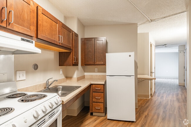 ADA Unit 1BR, 1BA - 475SF