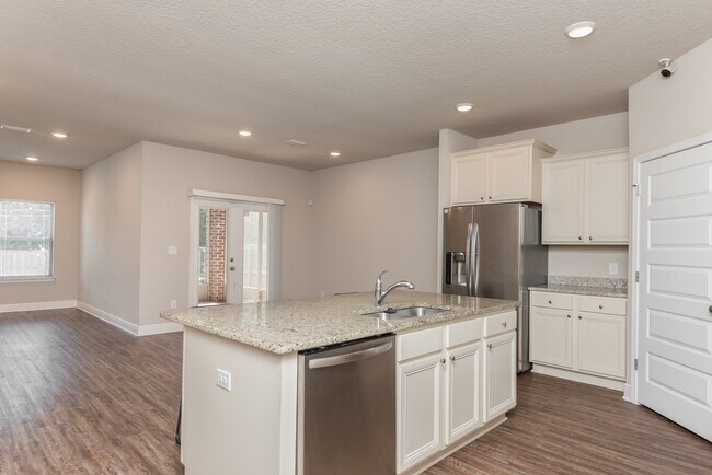 Photo - 7584 Burnside Lp
