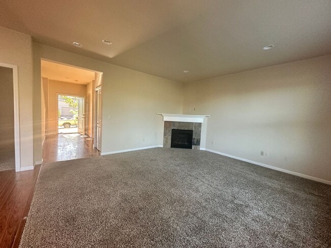 Photo - 2687 NW Beehollow Ln