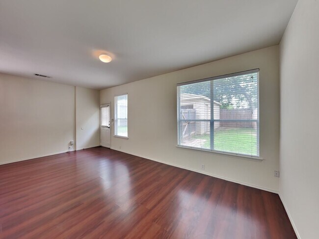 Photo - 10661 Traymore Dr
