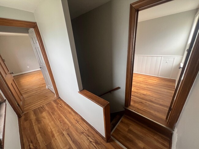 Photo - 525 E 222nd St Unit 1