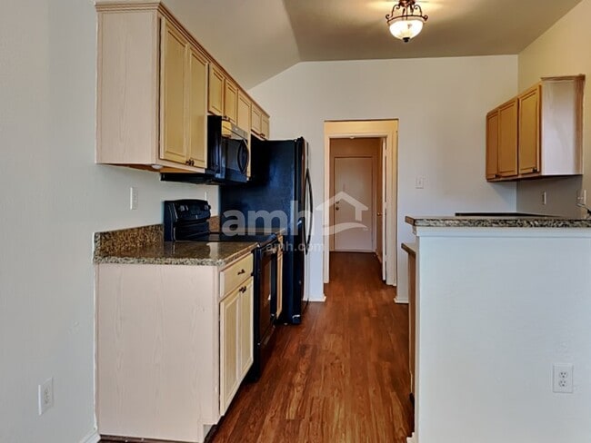 Photo - 824 Wilderness Pass