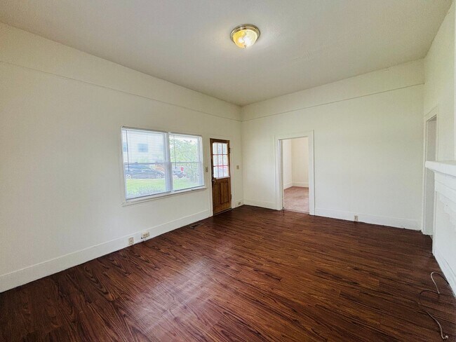 905-1 Progess St.
