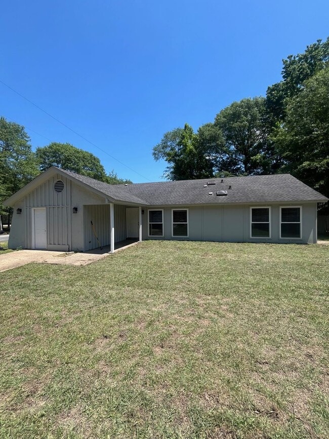 Building Photo - 198 Wendwood Dr Unit 1